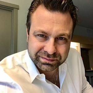 Meet your Posher, Jonas